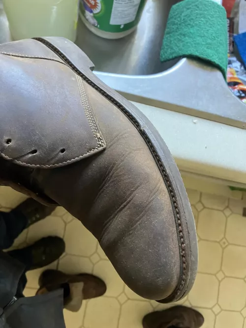 What oil to use on these J&M oiled leather boots?