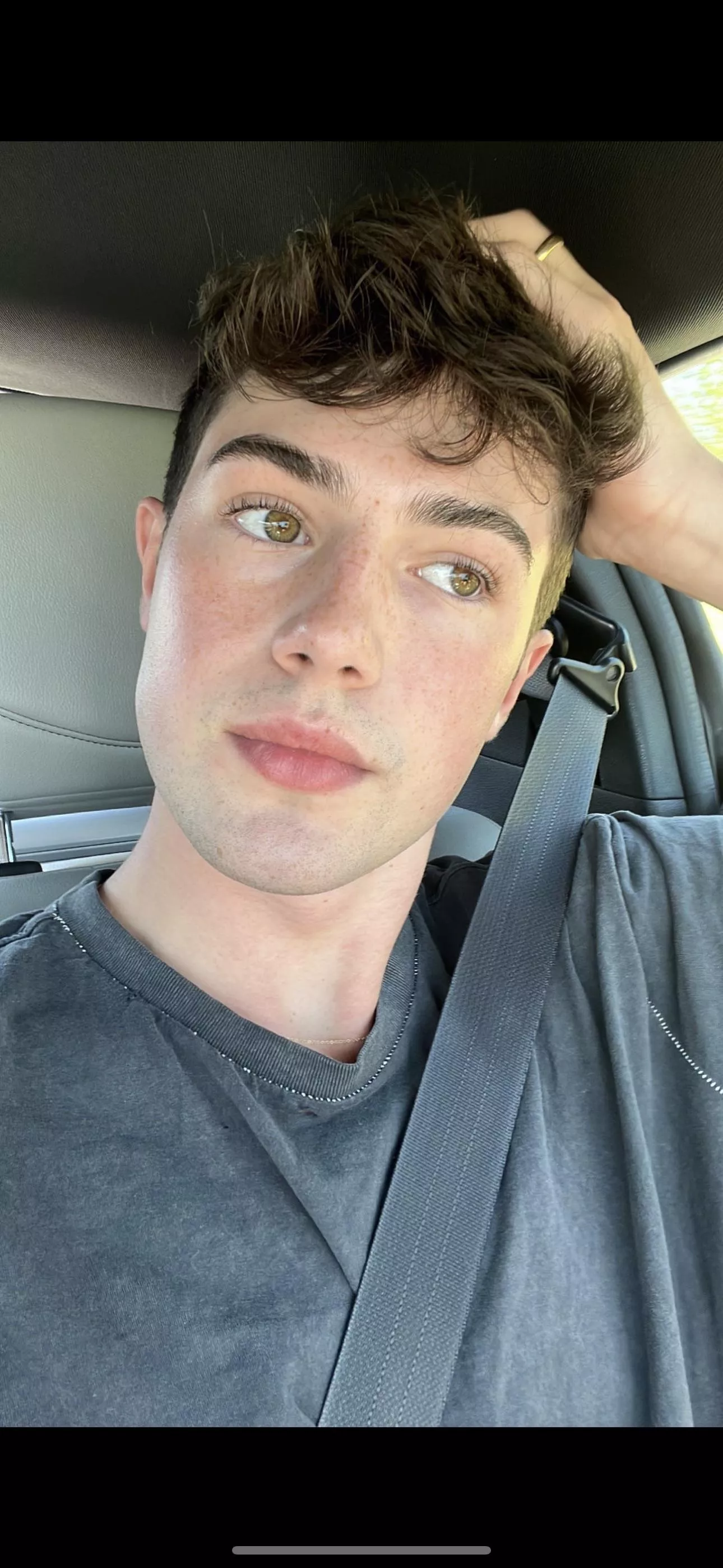 Who wants to hang out? Msg