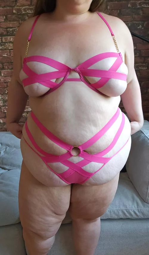 Would you fuck a SSBBW like me?