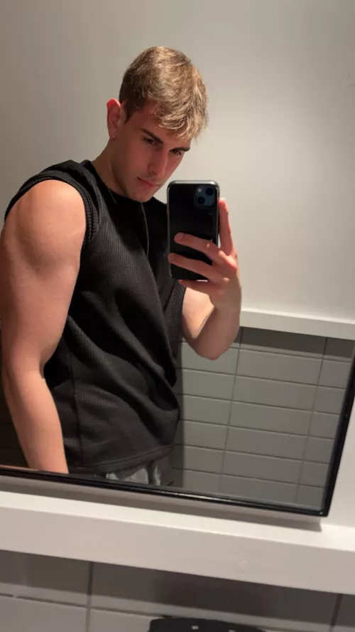 Would you let me dominate you (i’m very rough)