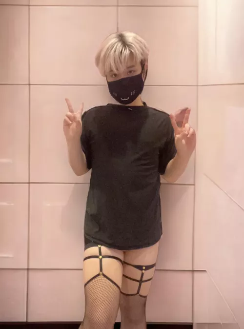 First post >< am I fem enough ?