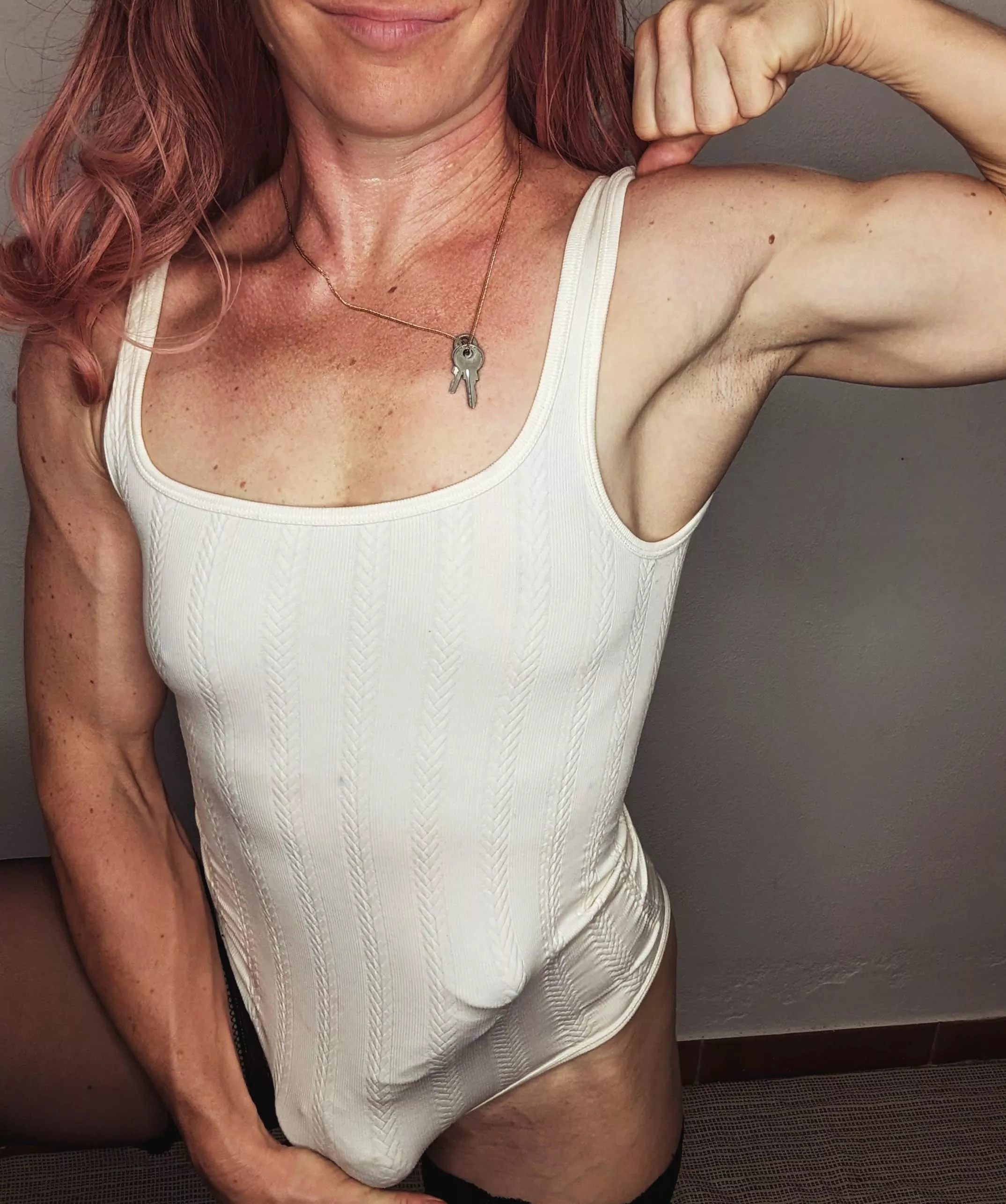 Flexing and strong both ways 😜