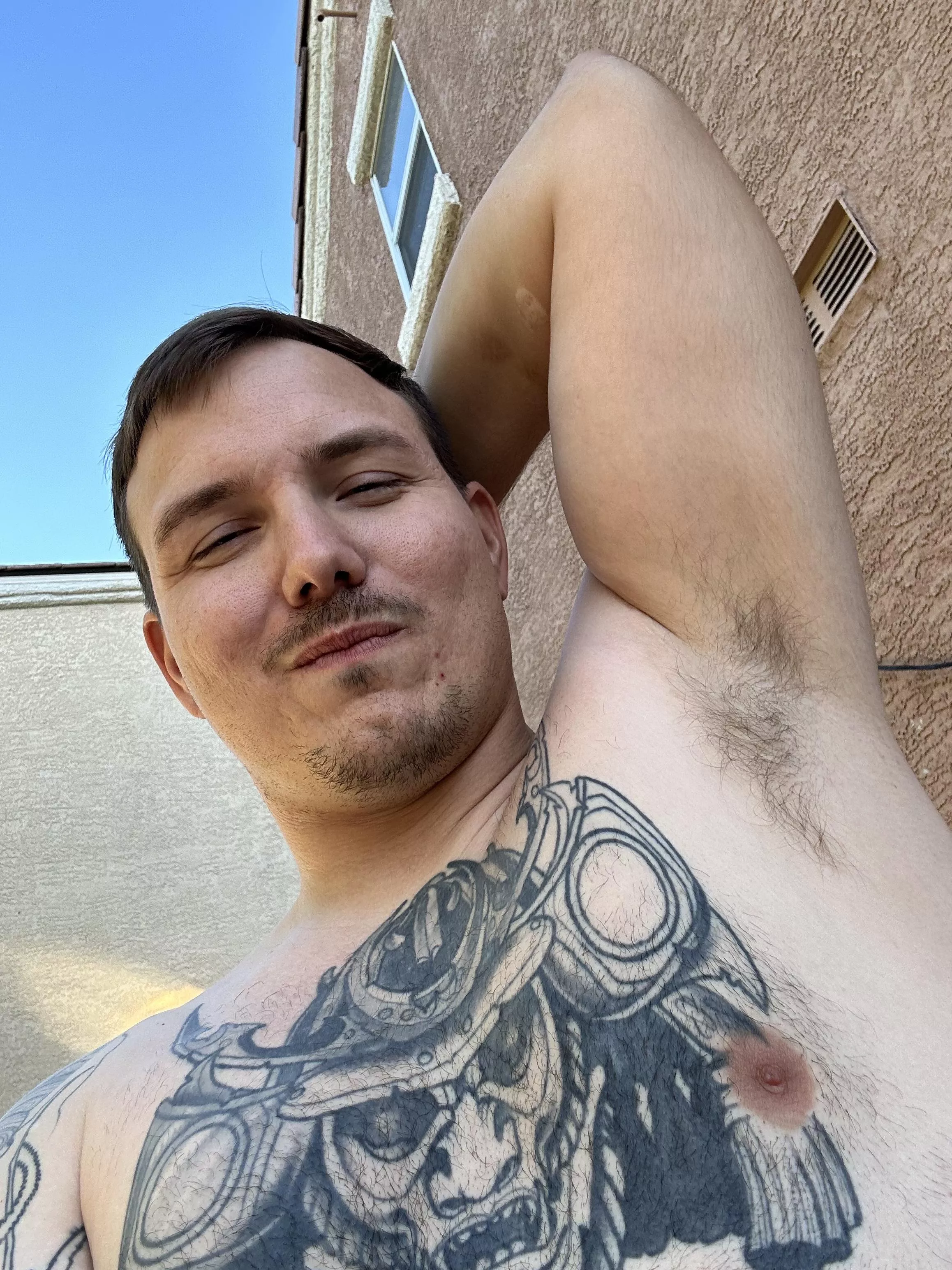 Haven’t worn deodorant in years, wanna take a sniff?