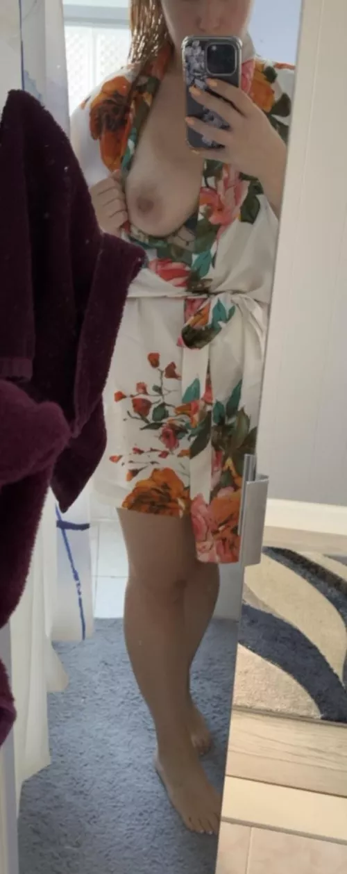 Help me out of my robe (f)