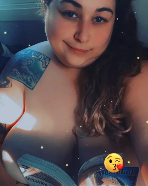 Hey baby 😜 wanna join me