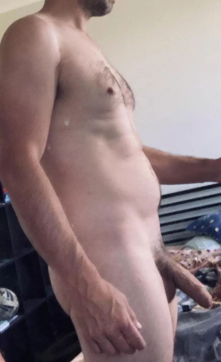 Hi ladies, 42yo Aussie dad bod