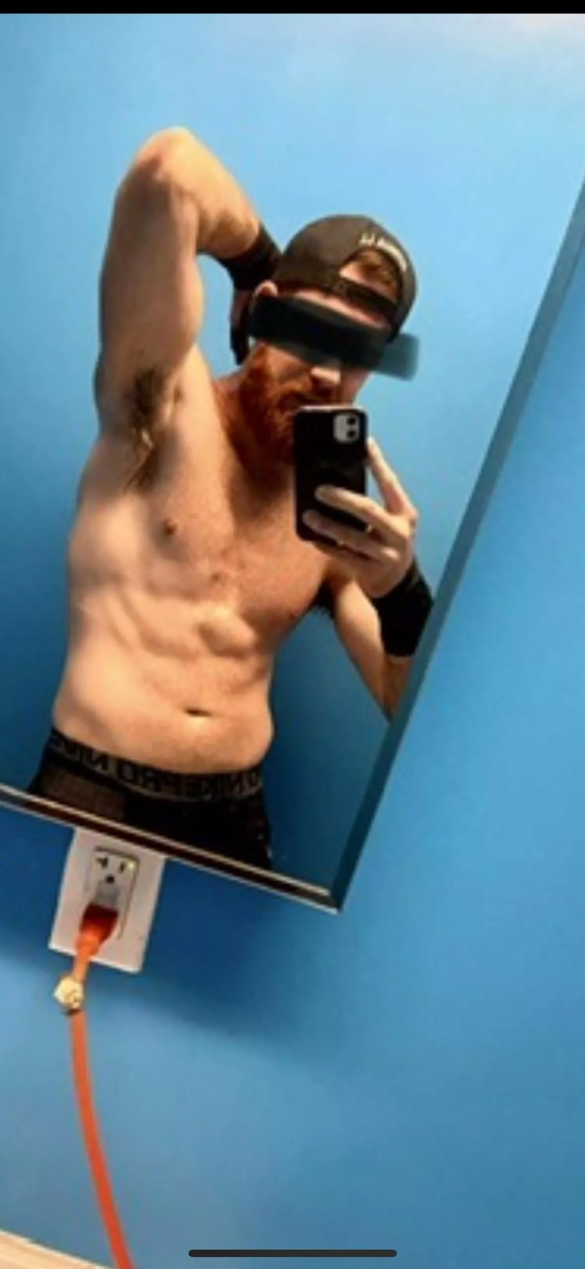 [m] looking for a workout partner