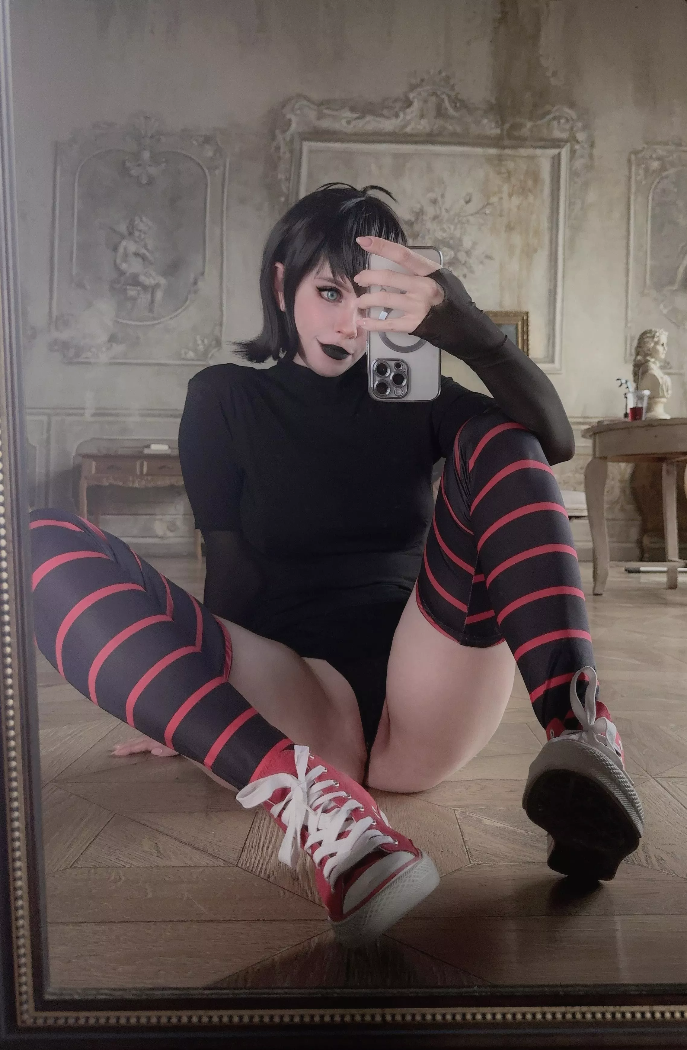 Mavis from [Hotel Transylvania] by (Caterpillarcos)