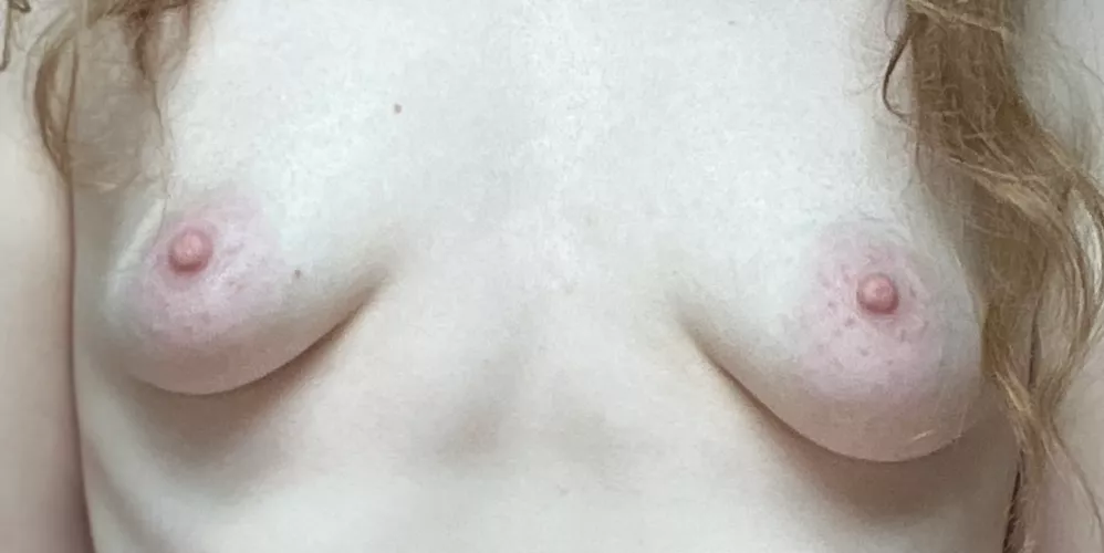 My small tits with areolas will make you able to forget about the whole world 😏