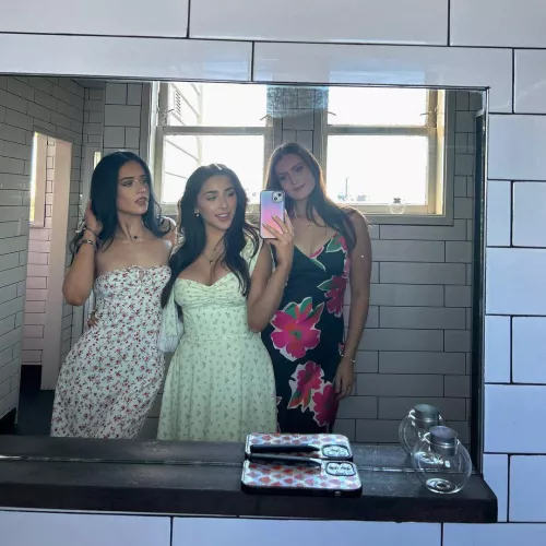 New Zealand college hotties