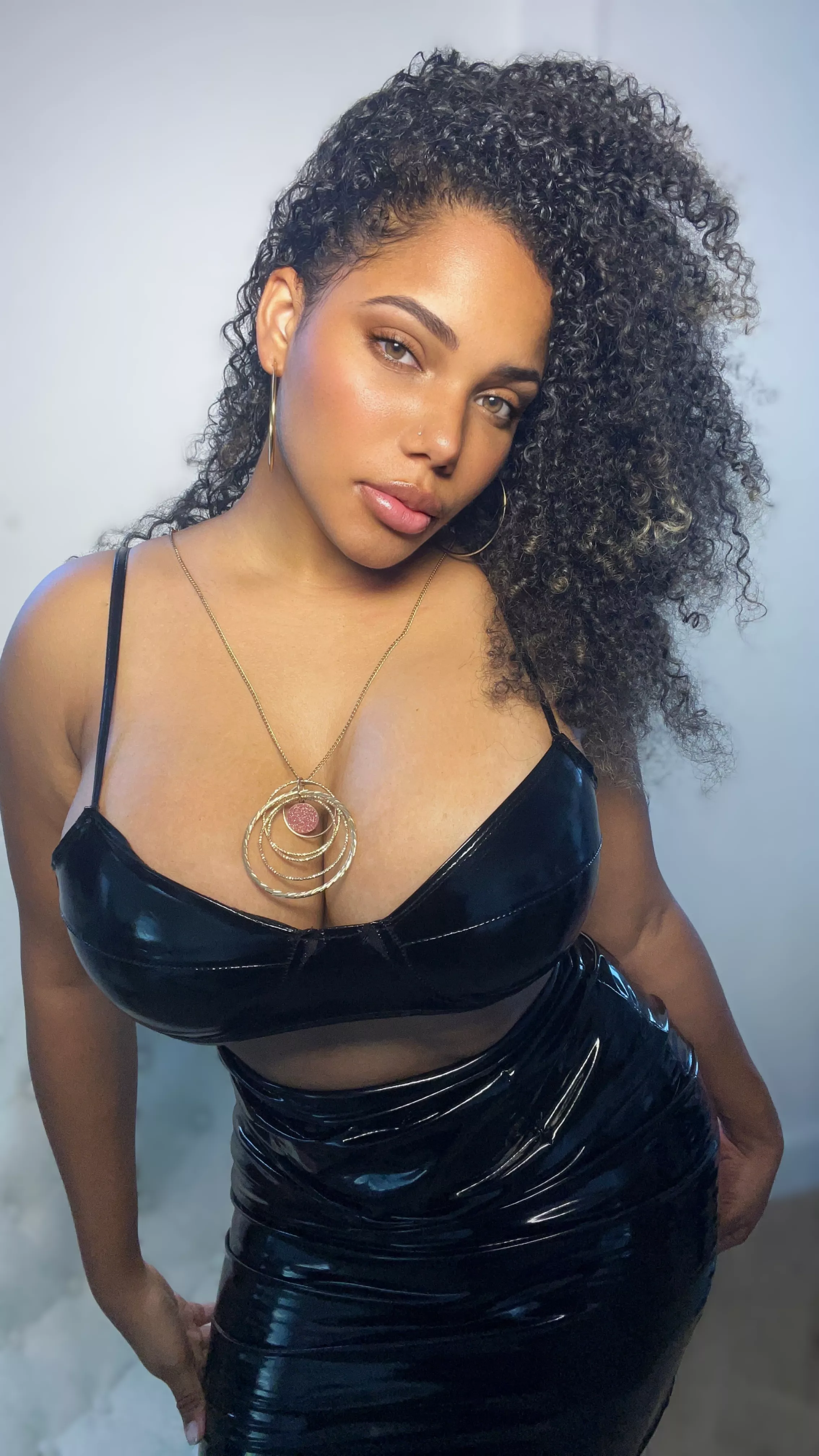 One night stand or gf material? Be honest