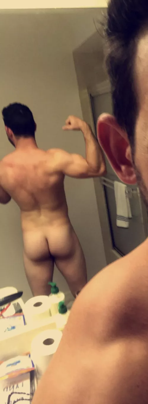 Since I rarely show the rear…