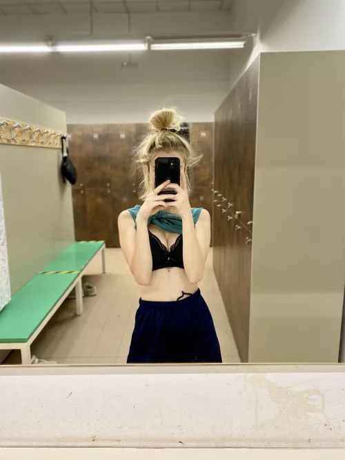 This bra isn’t suitable for working out at the gym [f]