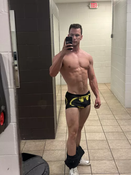 What’s everyone’s Halloween Costume?😜 [26]