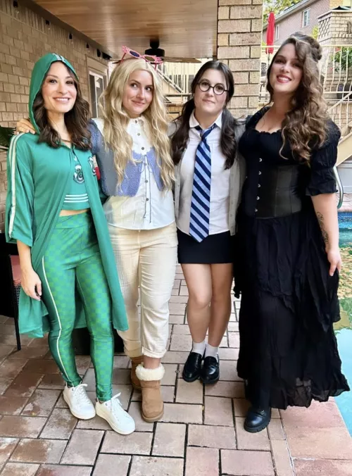 Which one and why? [4]