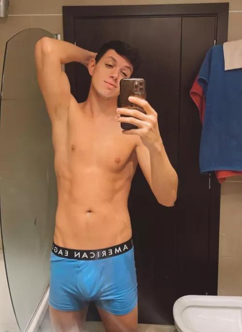 Who wants it? 😏👅