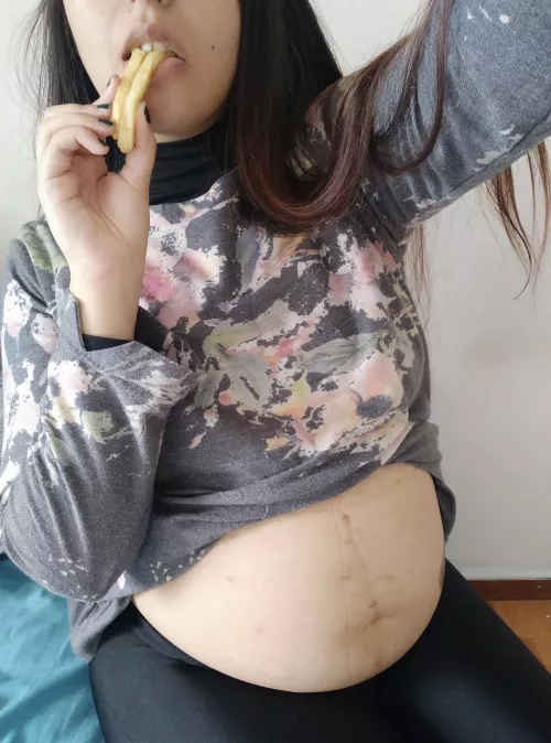 Would you let me eat your fries? 🥺