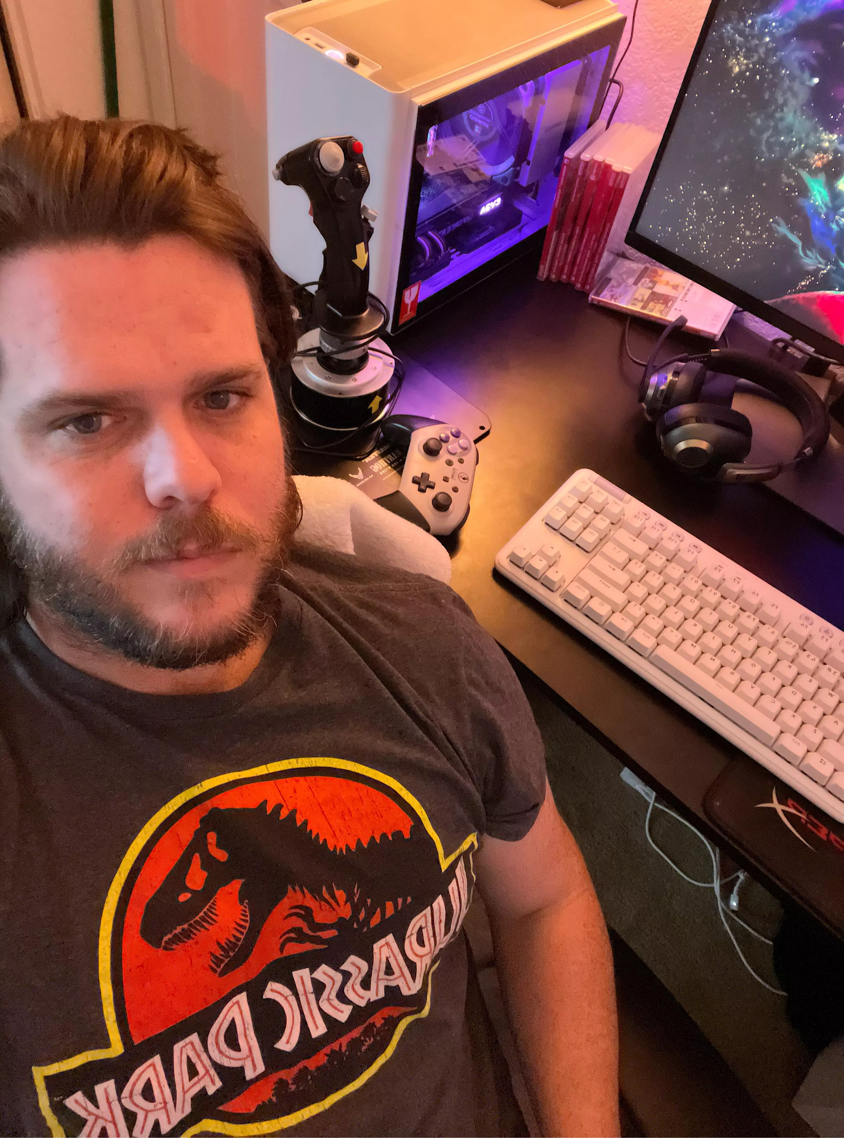 Finally got my desk organized enough to relax and game. Now I just need some buds to play with lol