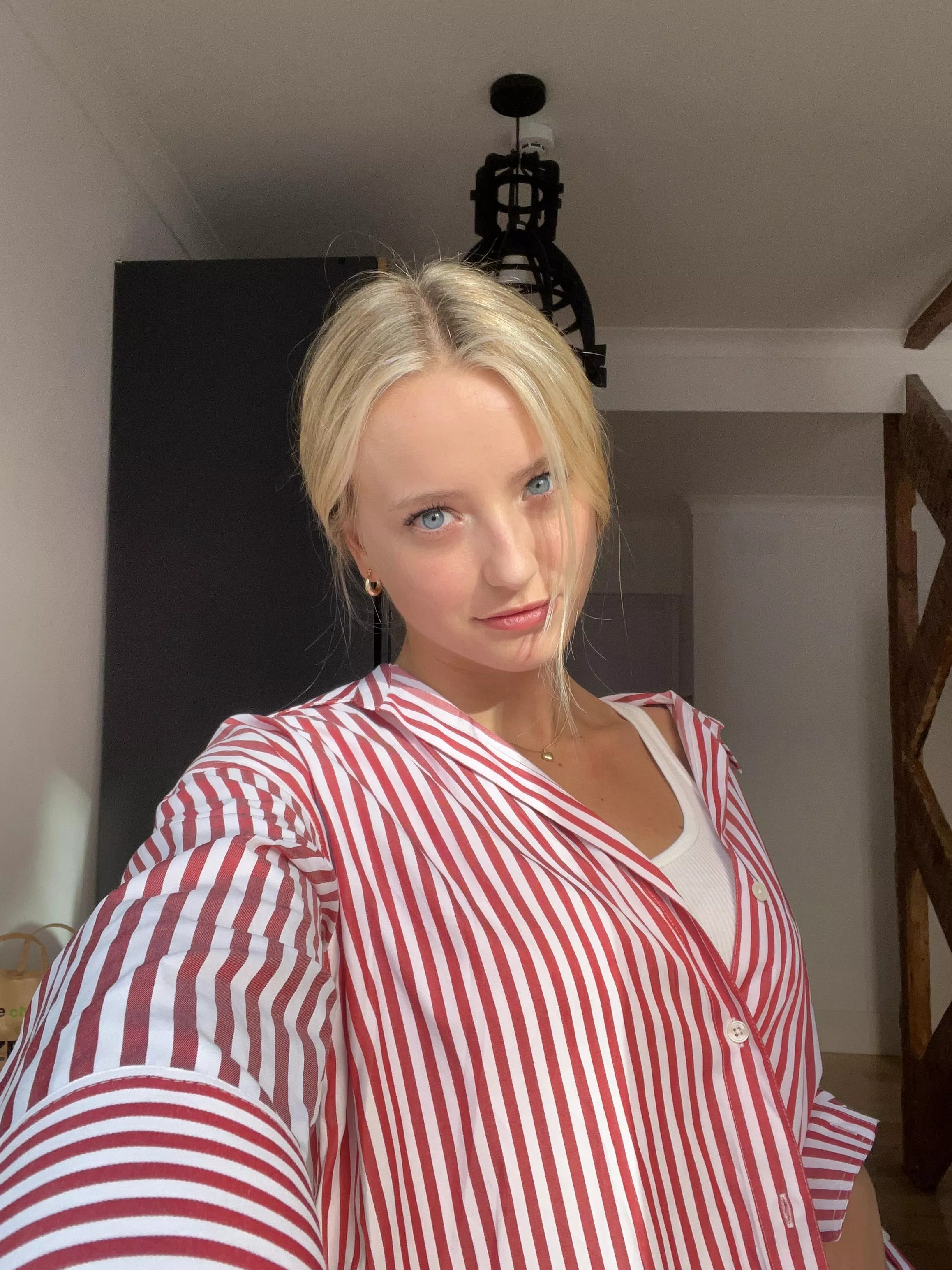 I can be your barbie. You can touch my hair and undress me anywhere ;)