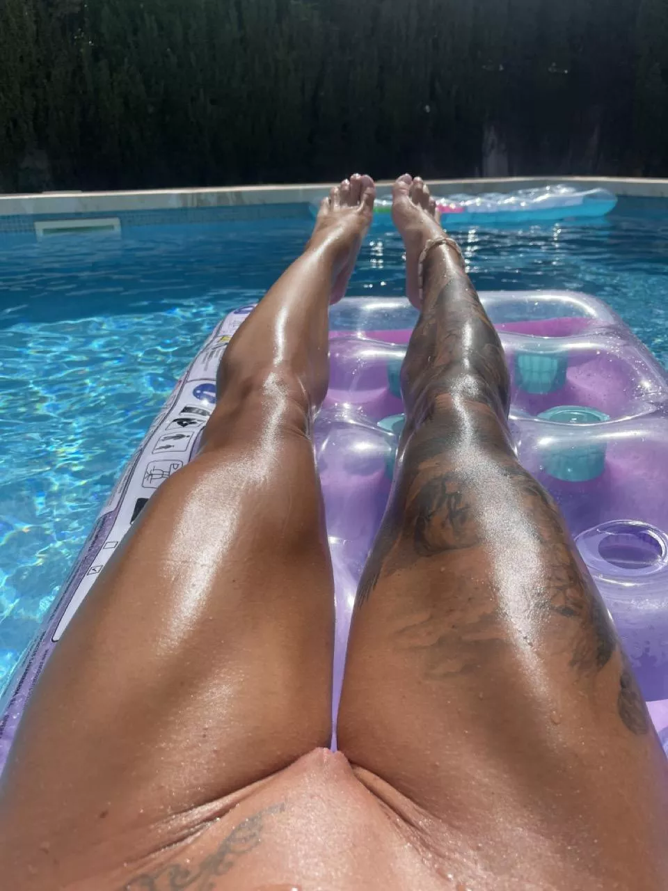 I prefer my kitty open in swimming pool