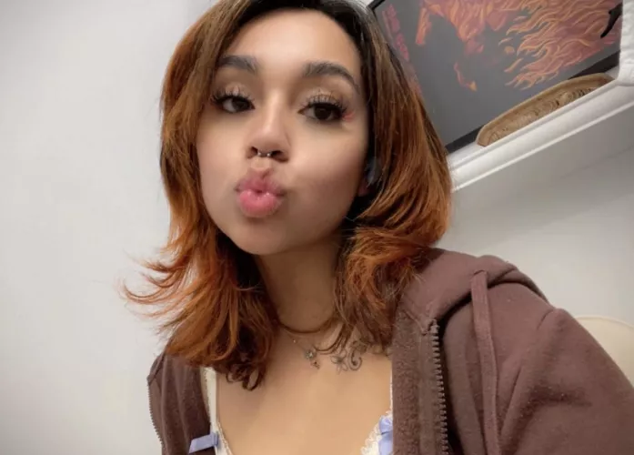 I think you need a latina in your life😘