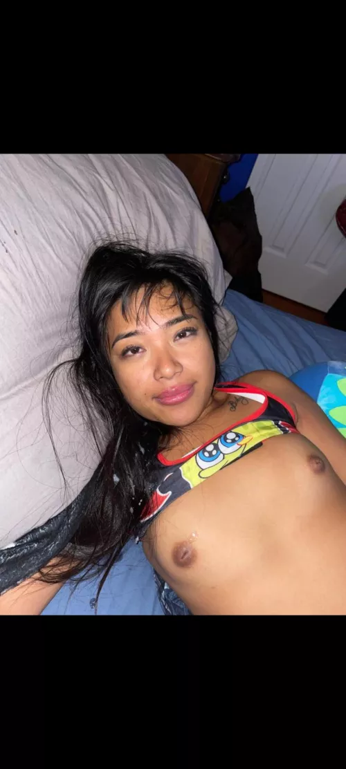 let me gobble up daddys dick 🥰