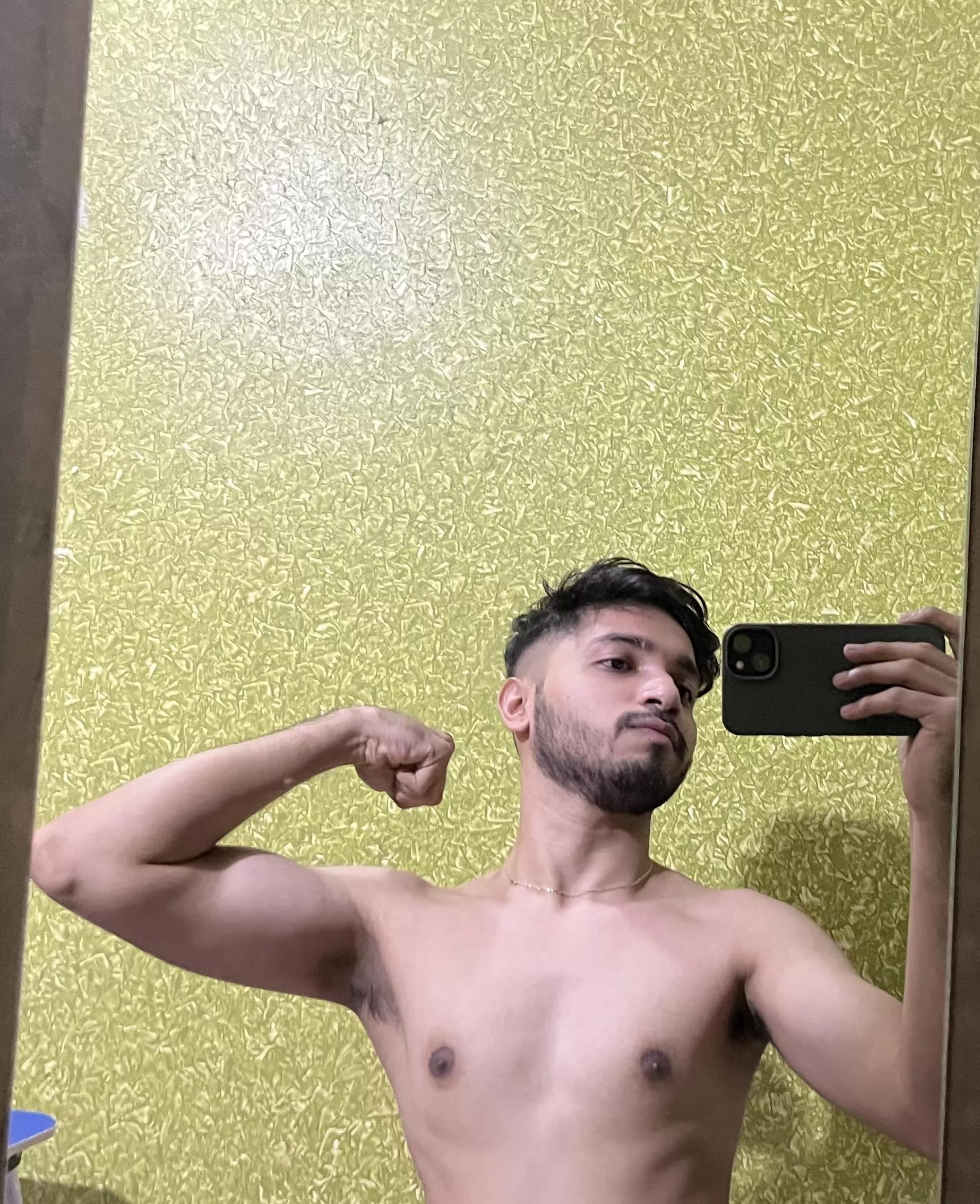 Would you date me? Would you date me?