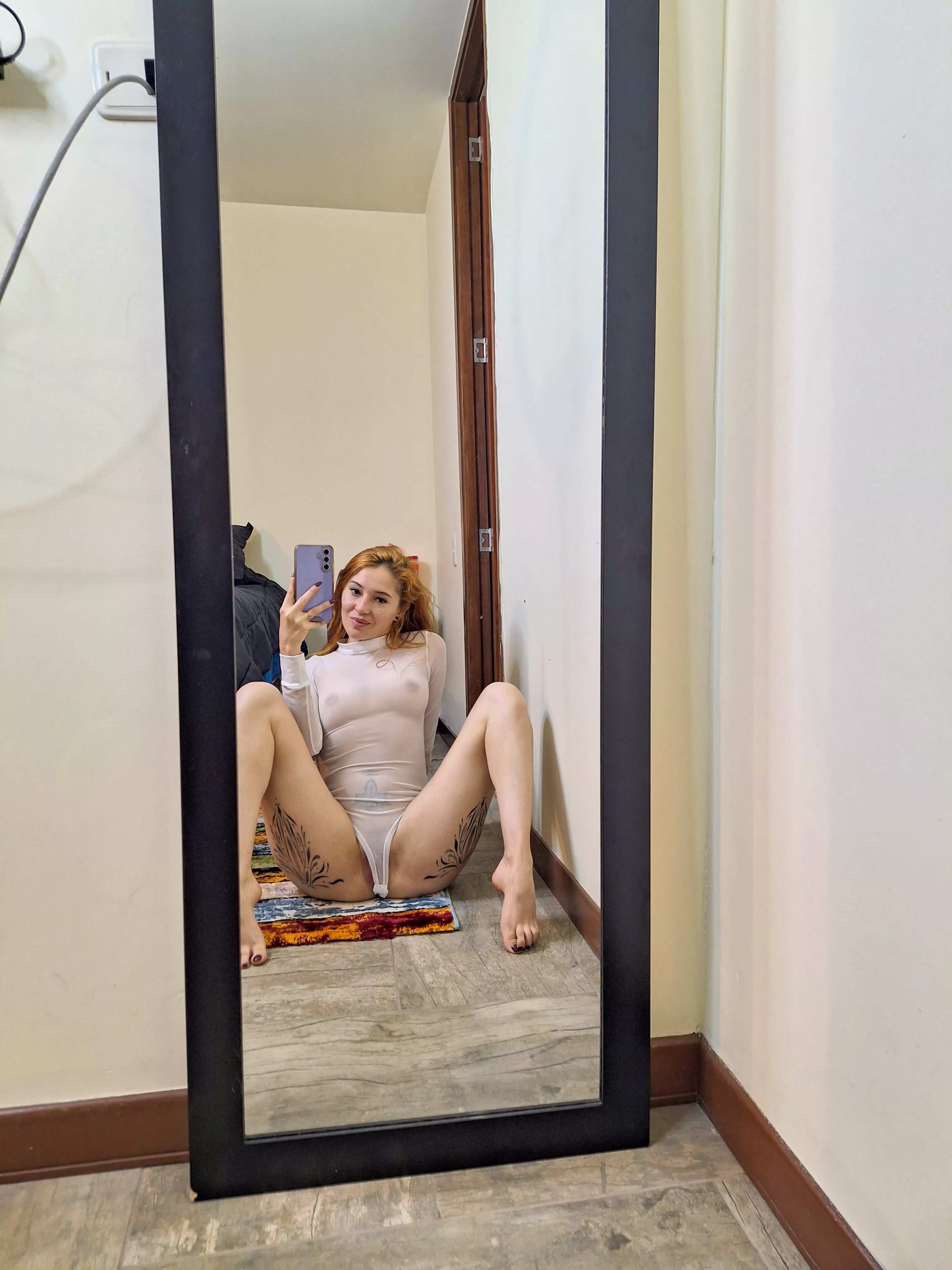 beautiful petite colombian girl