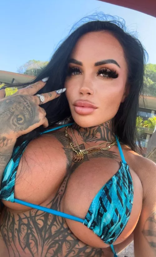 Before I was a bimbo I noticed that boys gave all the attention to girls with bigger tits. I got that fixed with my 2 boob jobs and now I have noproblem with the boys' attention.