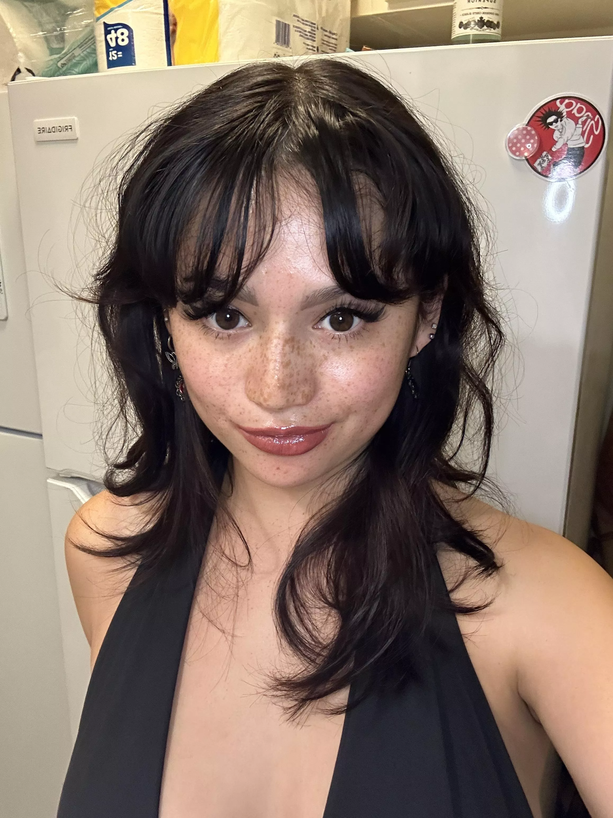 Bored so i took a selfie for you, enjoy