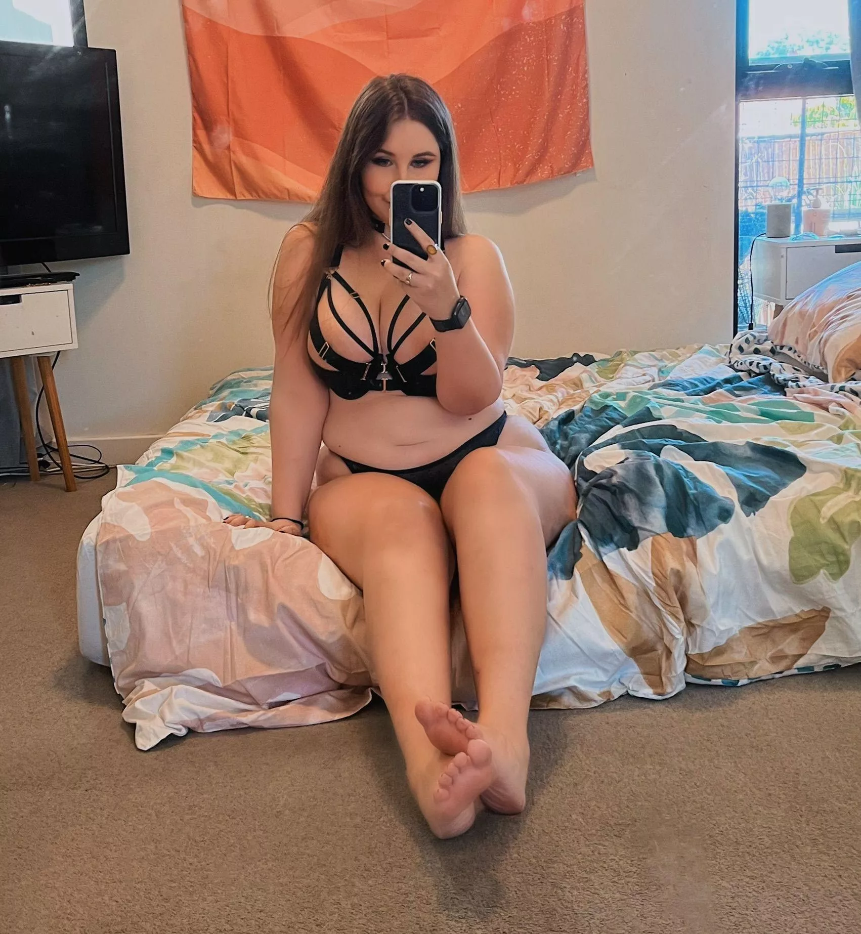 Can you join me in bed? I'm all alone tonight 🥵