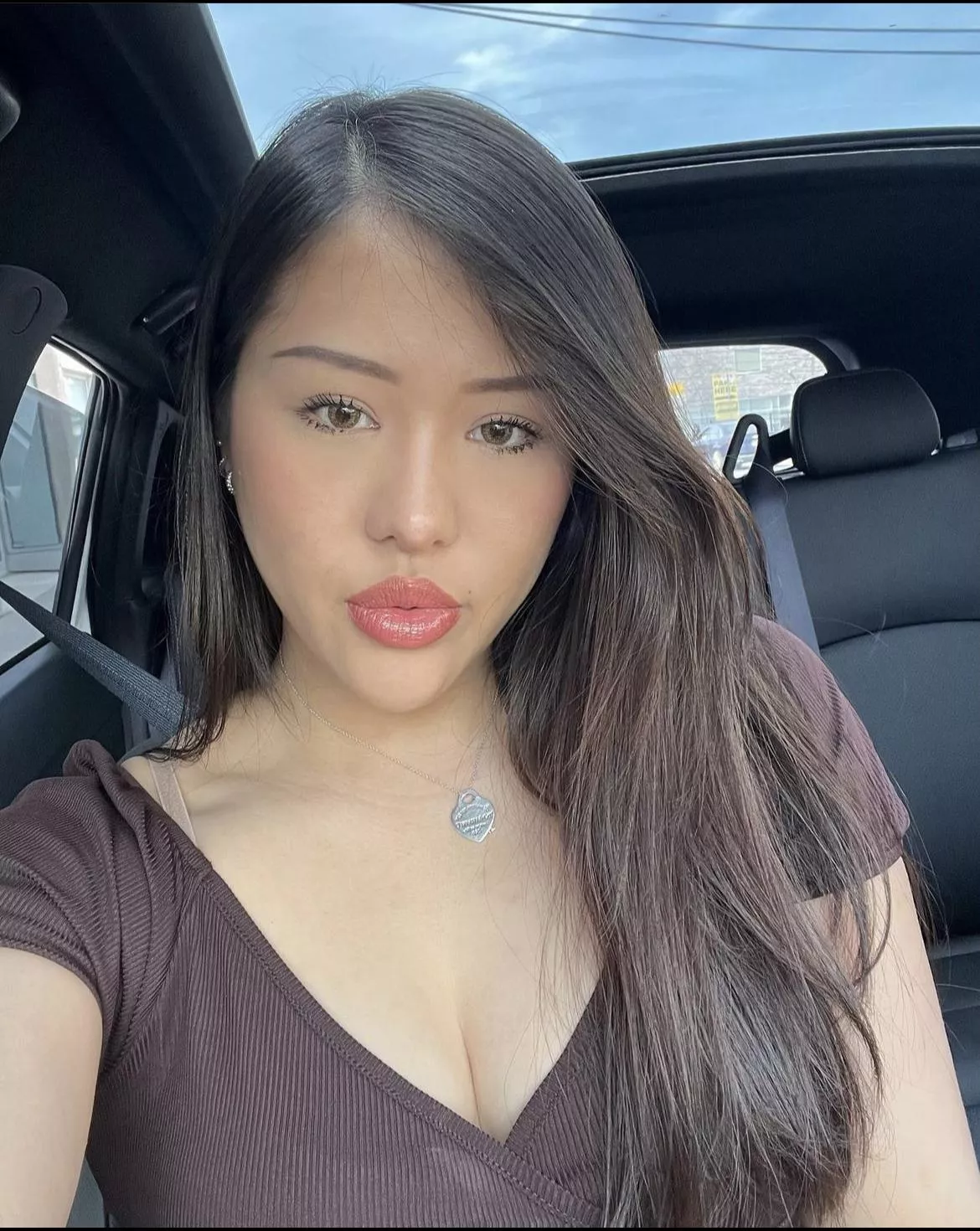 Happy Tuesday... DM Me For More ;)