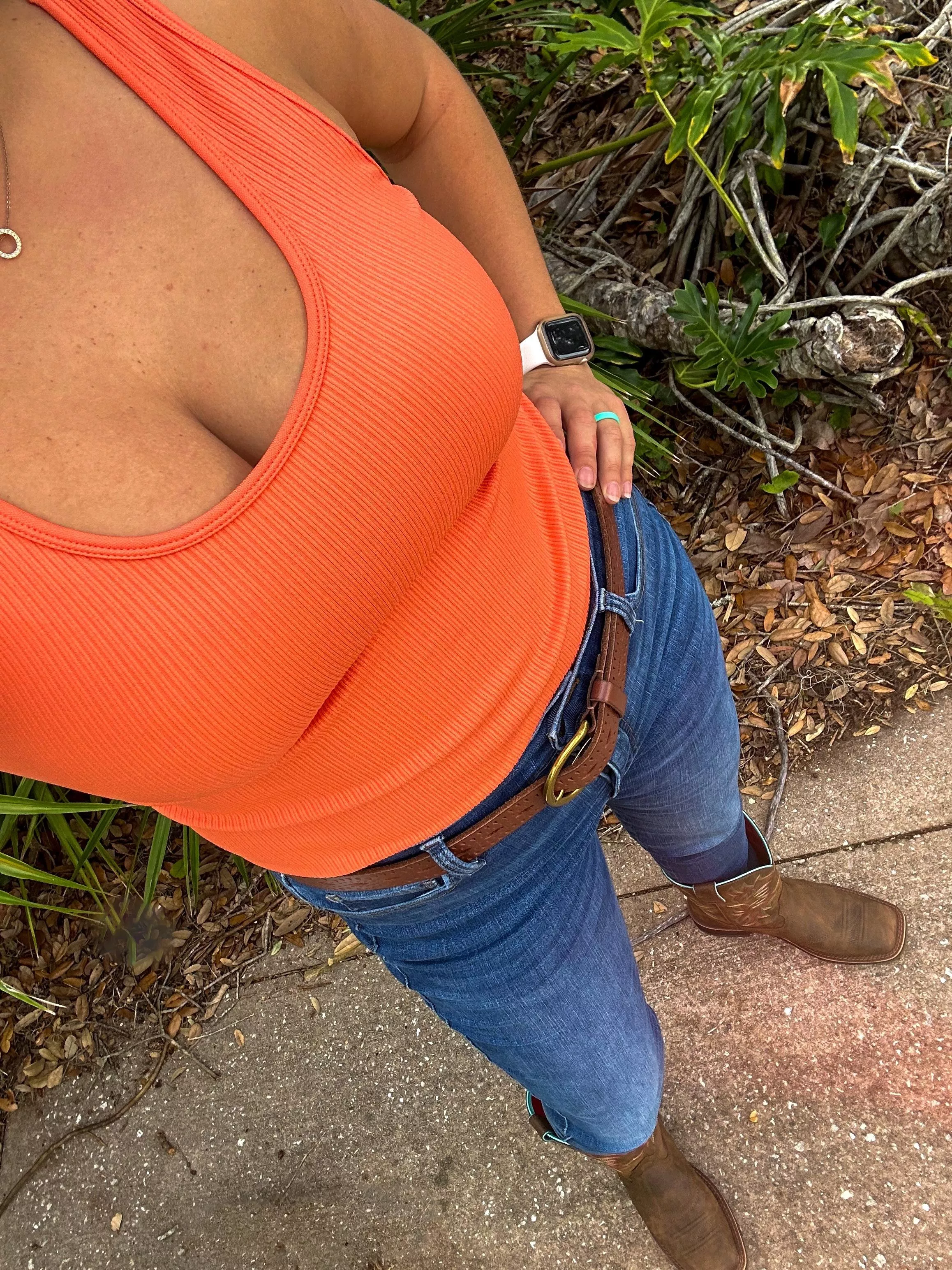 Here to save a cowboy [F]