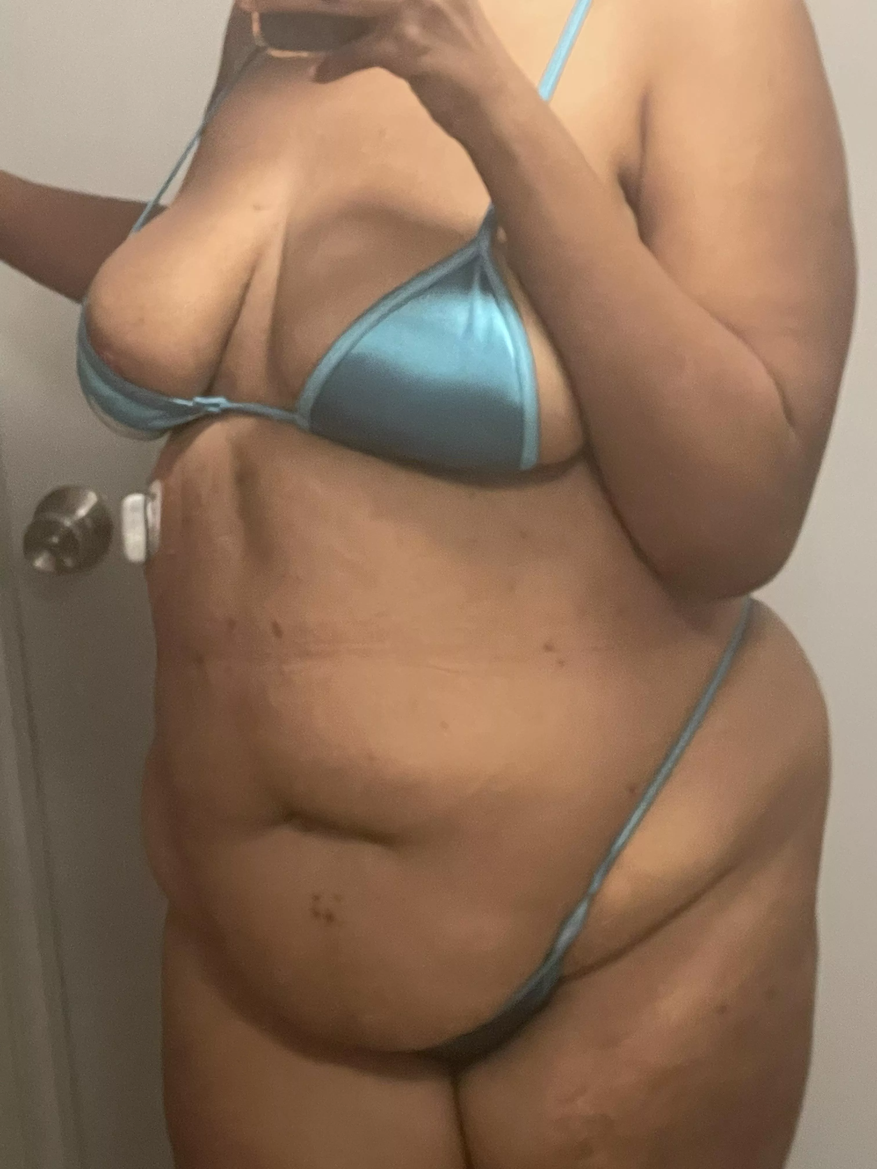 I absolutely adore this bikini