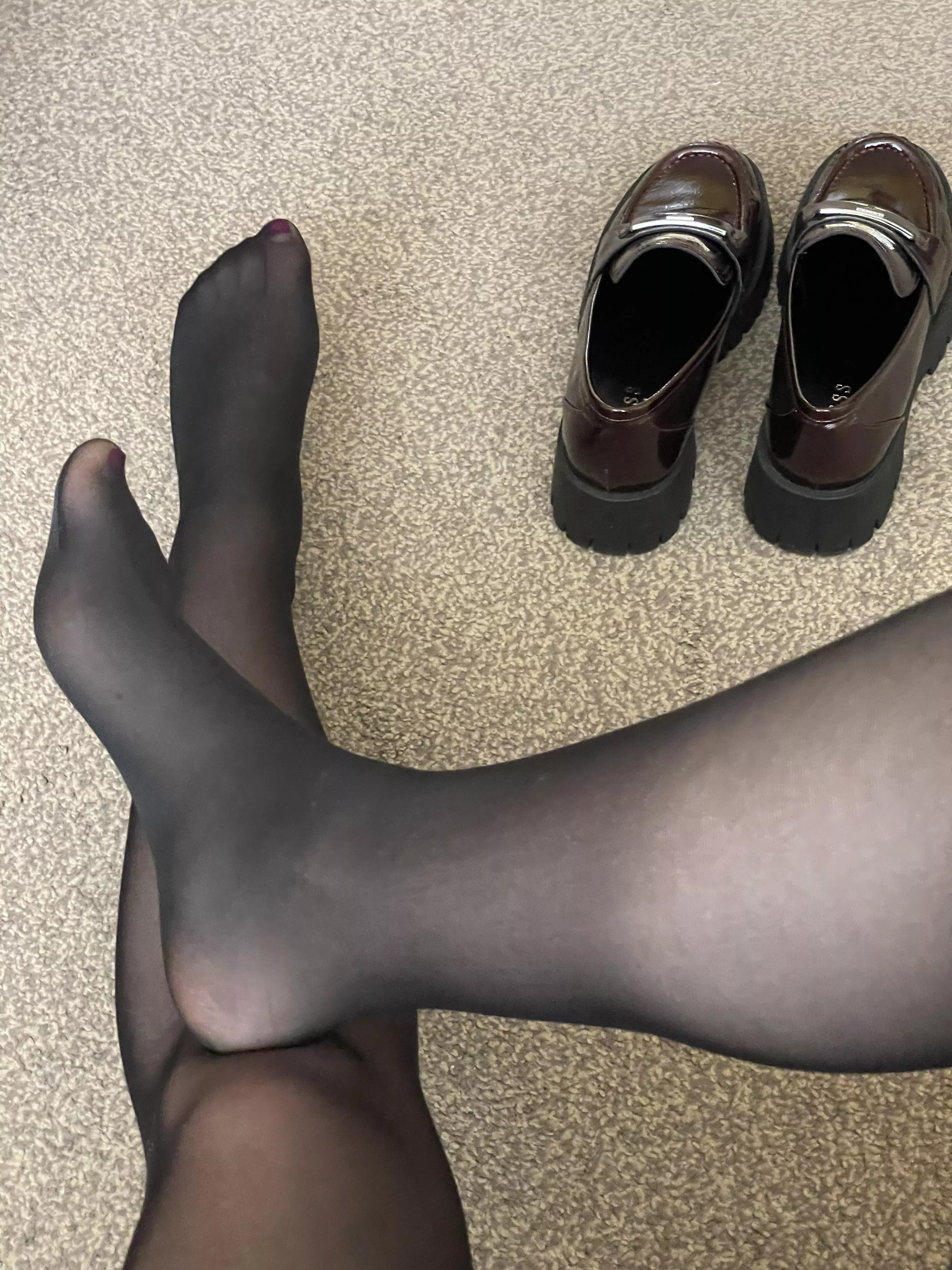 i have to leave the house... but i can always make time for a footjob for you daddy (OC)