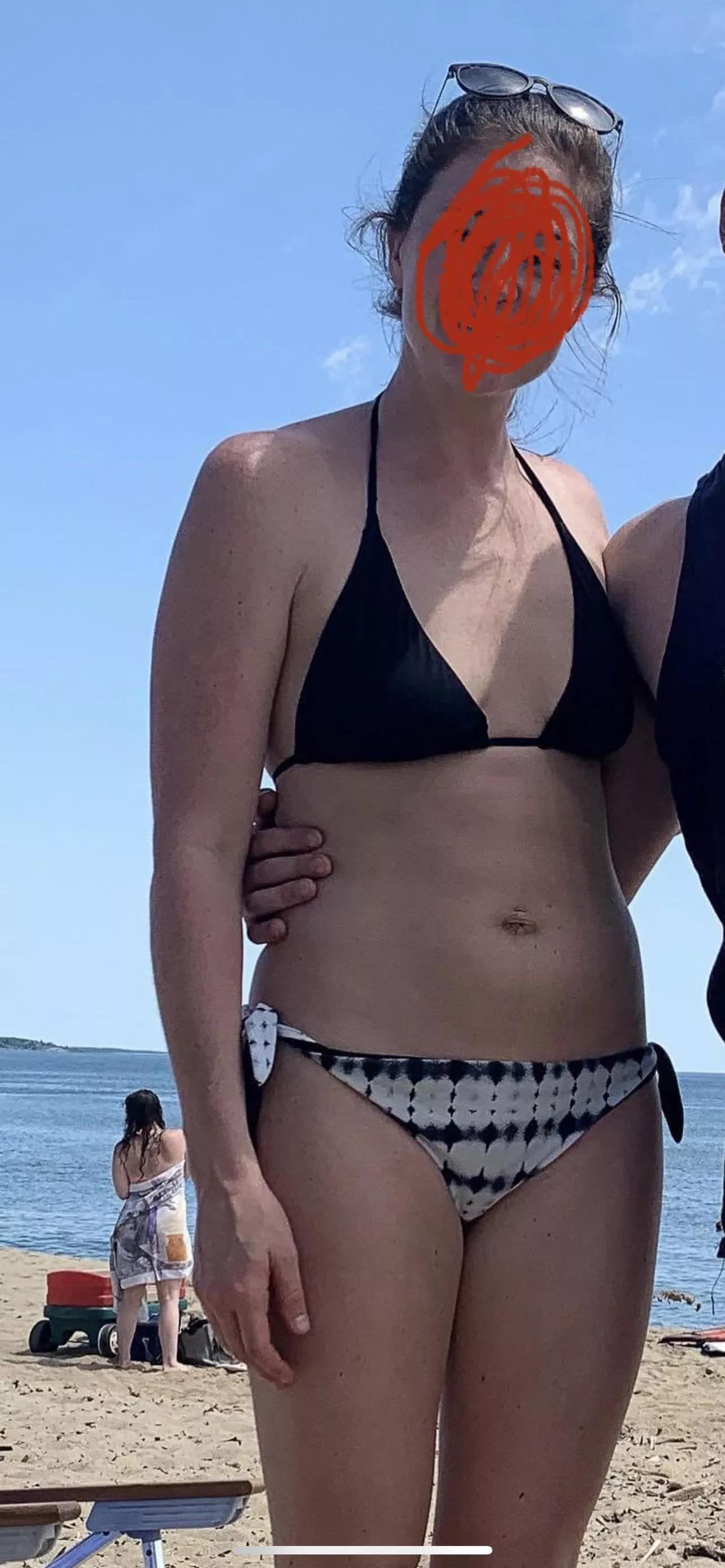 It’s late. Who wants to trib my wife or at least see her naked? It’s late. Who wants to trib my wife or at least see her naked?