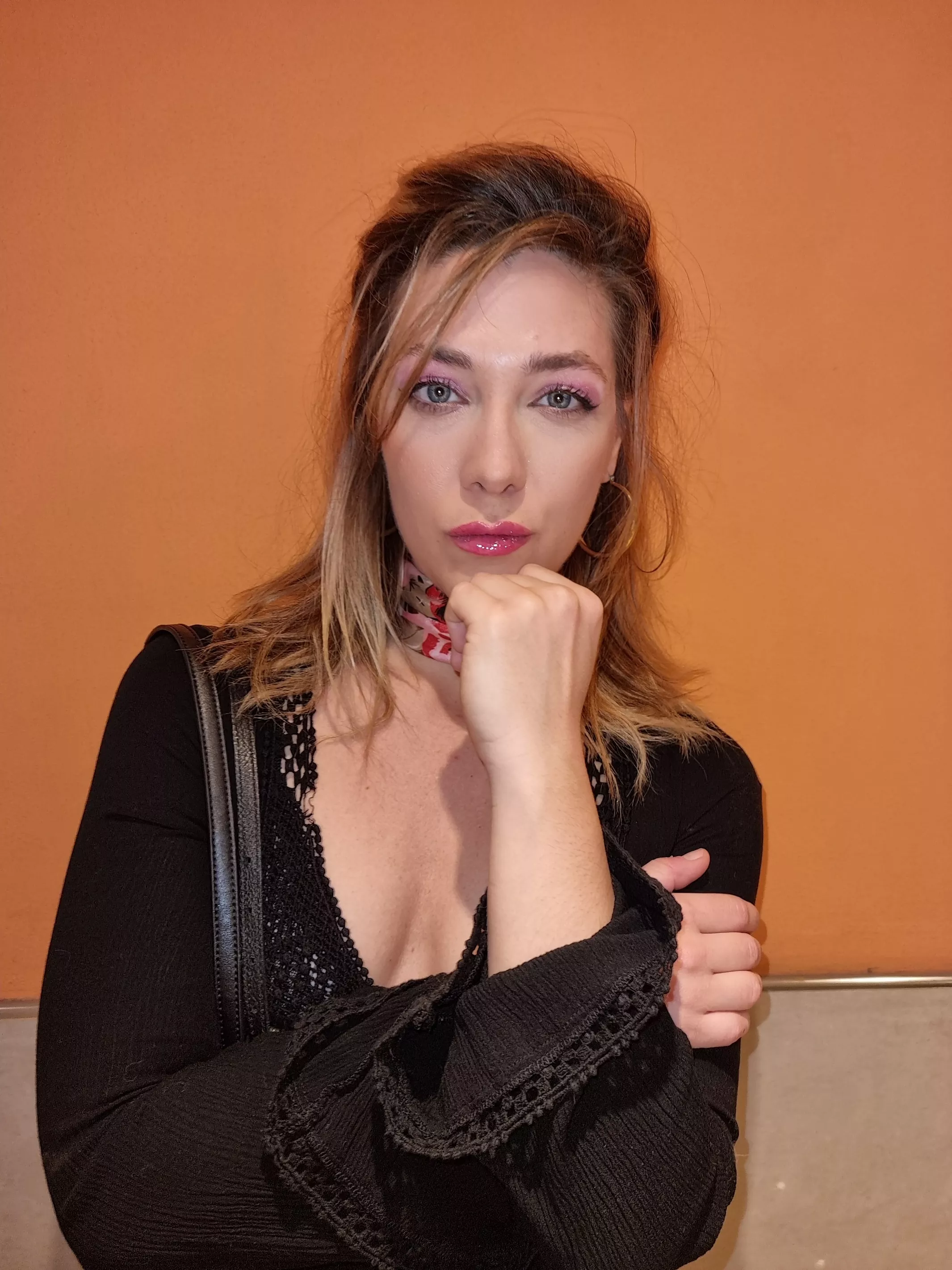 Just focus on my eyes