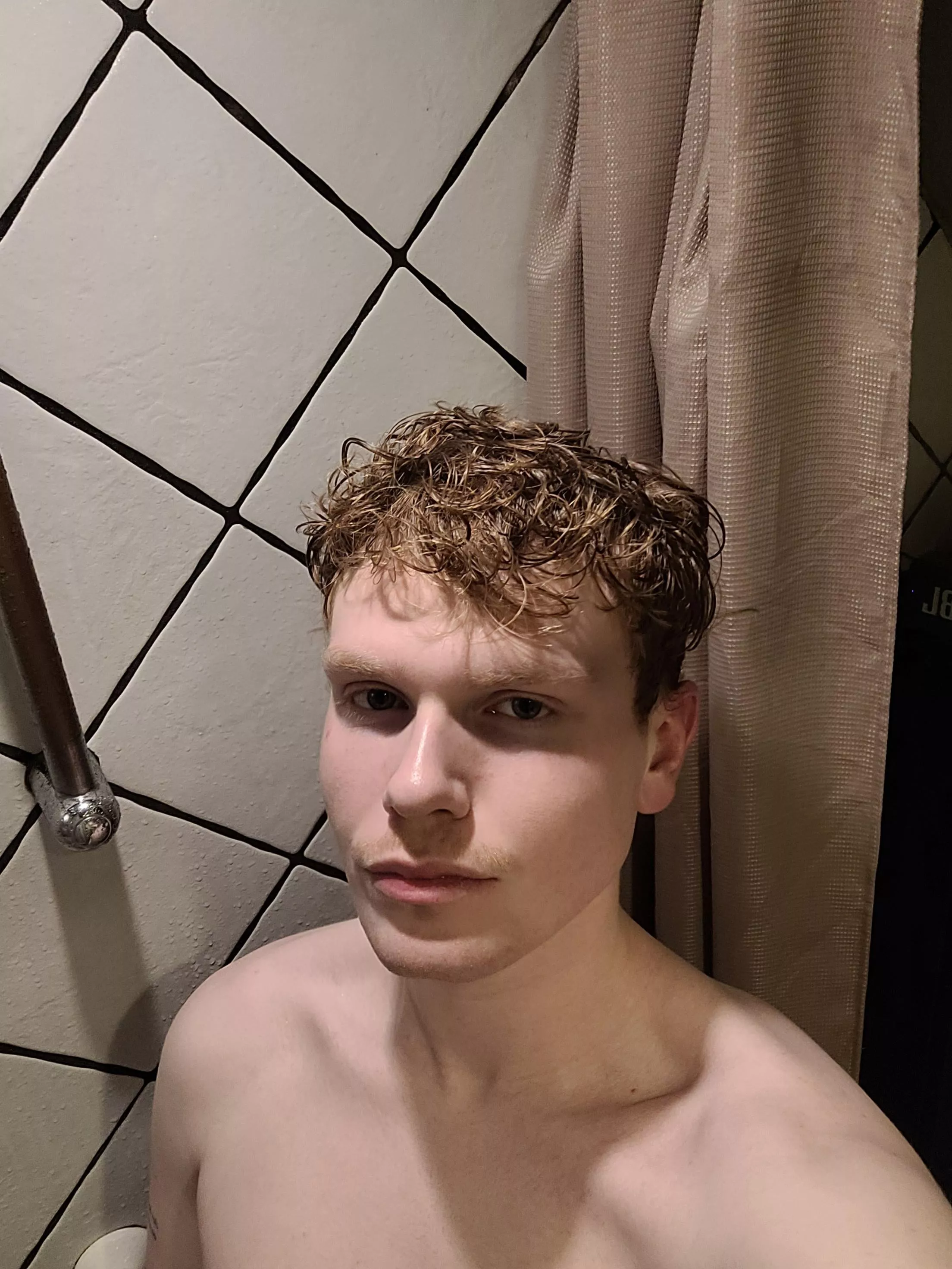 Kinda giving serial killer vibes lol Kinda giving serial killer vibes lol