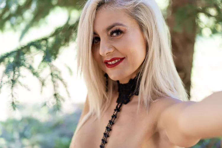 🔥 Red Lips🎀🎀