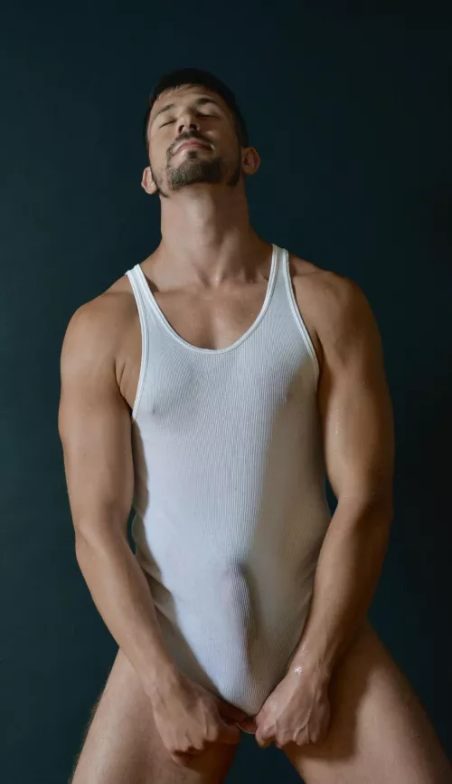 Sweaty and ready for you 💦💦