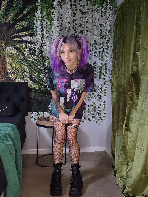 Wanna know a secret? There's nothing under here [F]