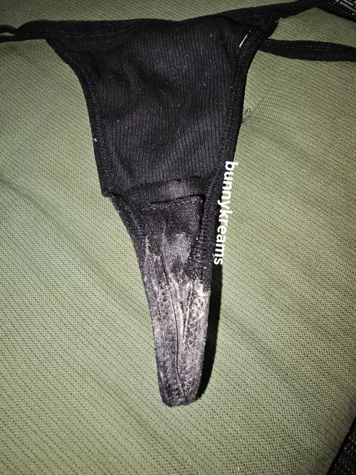 Want a taste of Japanese pussy?