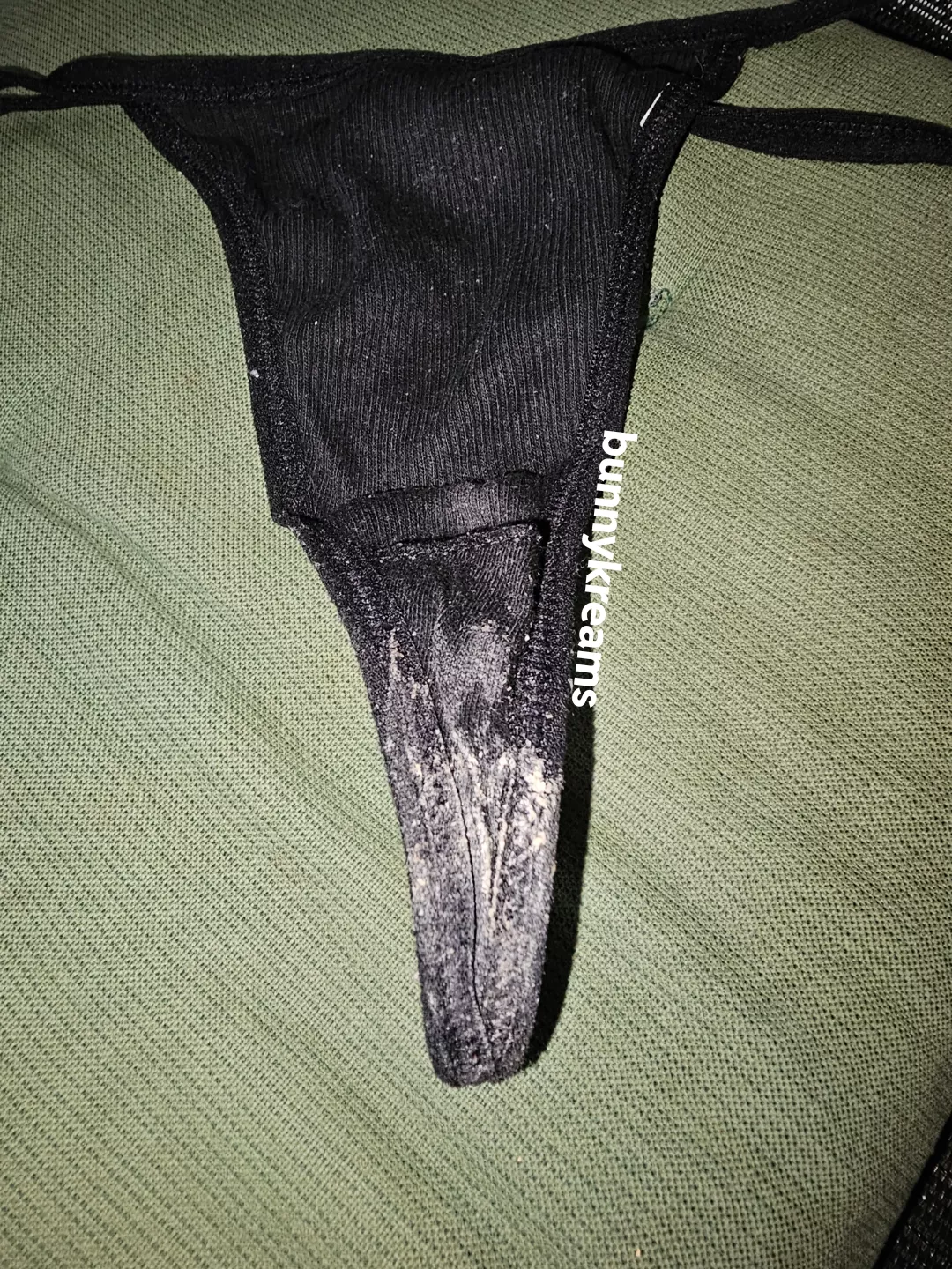 Want a taste of Japanese pussy?