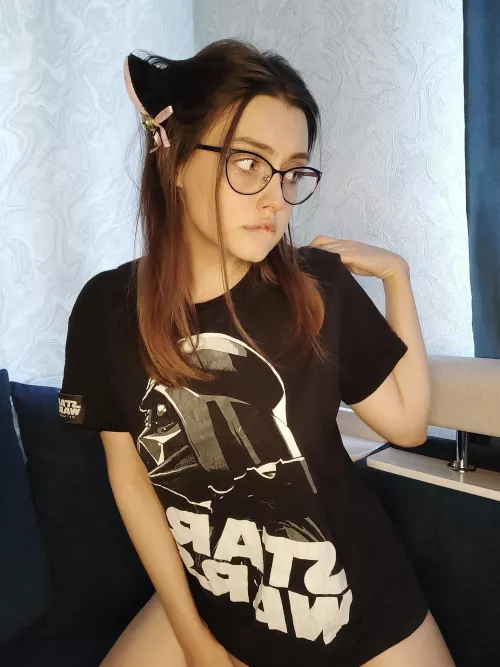 What do you think of this 19-year-old kitty?