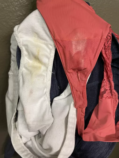 What should I add to these next…?? 🤭 already smells amazing 🤤