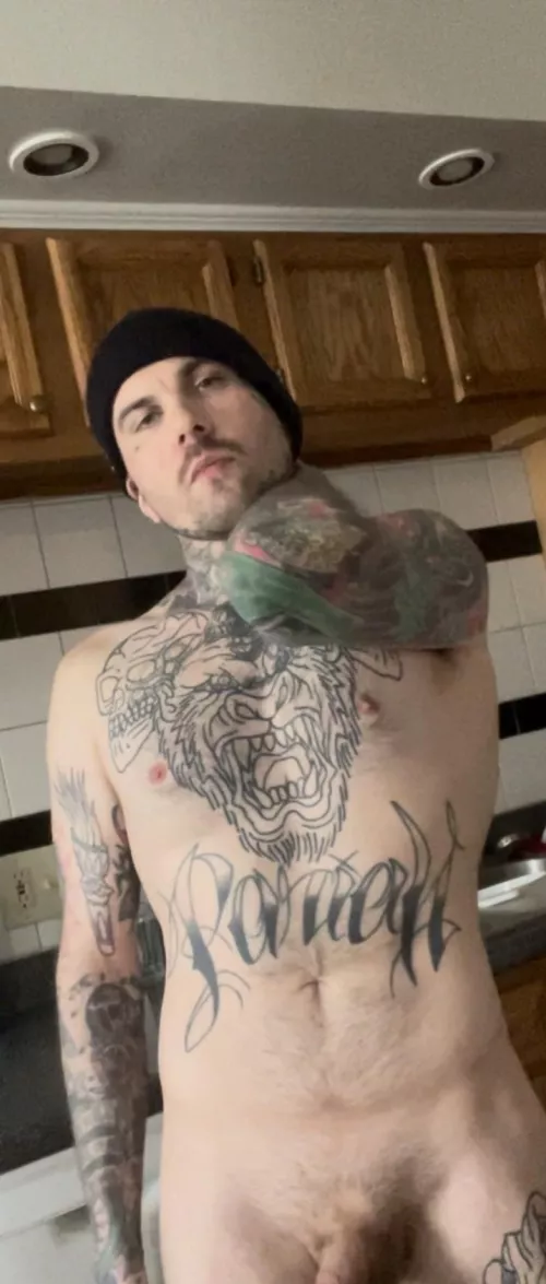 Wish I had a nice girl keeping me company…