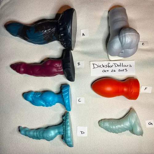 WTS (location Canada) - Demogorgon, Vasu, Hunter, Elden, Snowball, Egg Plug, Flint Packer - Details in Comment