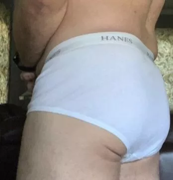 57 year old dad squats to fight the enemy called gravity😁