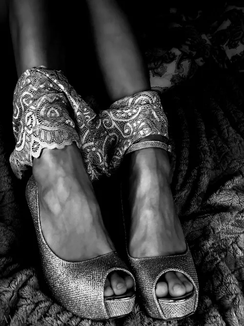 Adding some sparkle to my day (F)