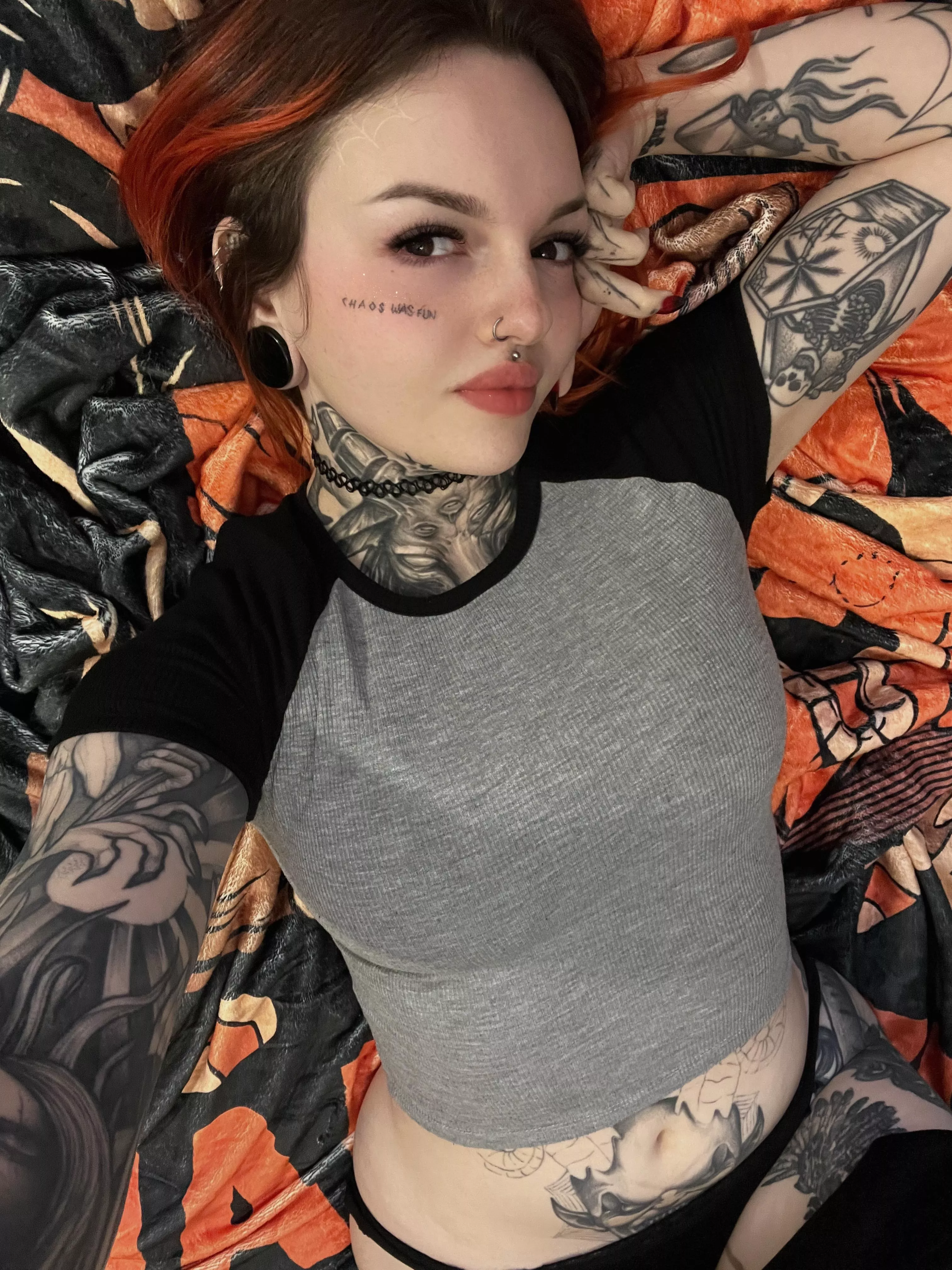 Can I be your new GOTTHIC girlfriend ?